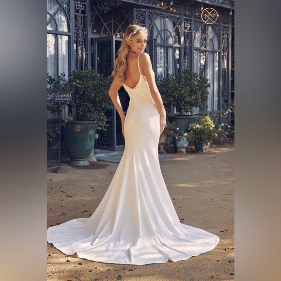 Nox Anabel  NWT Cowl Mermaid Wedding Dress JE954 Size 4 - Picture 4 of 11